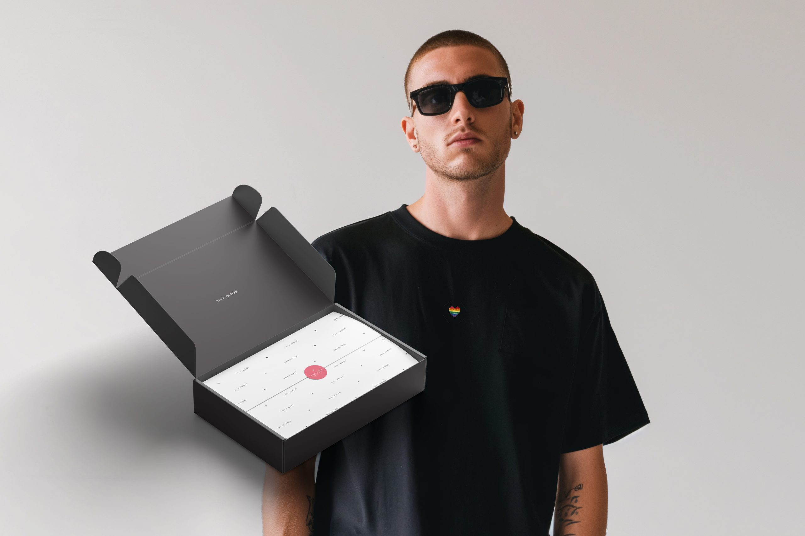 TinyThings_package mockup2